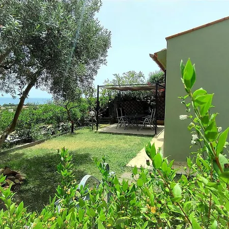 Casa Rama Wifi E Doccia Esterna Holiday home *